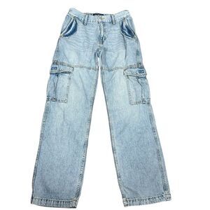 Aeropostale Women’s Low-Rise Streetwear Light Wash Cargo Jeans Size Small